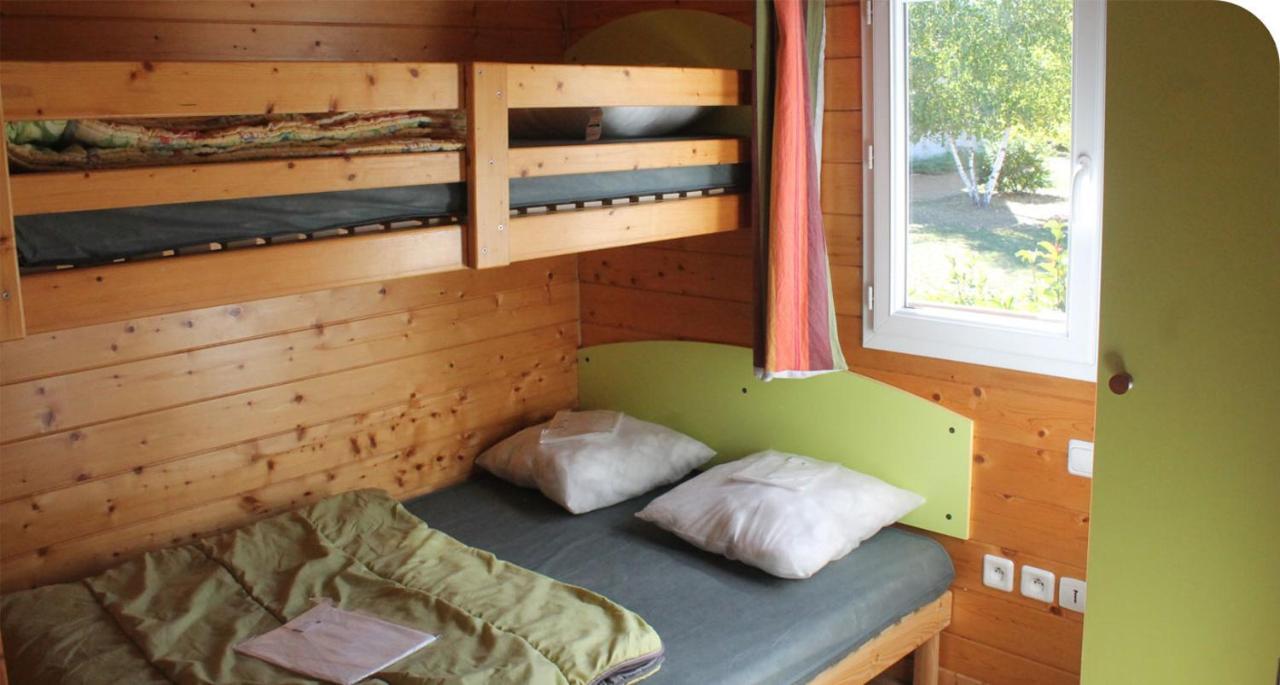 Camping Onlycamp Pierre & Sources Volvic Zewnętrze zdjęcie