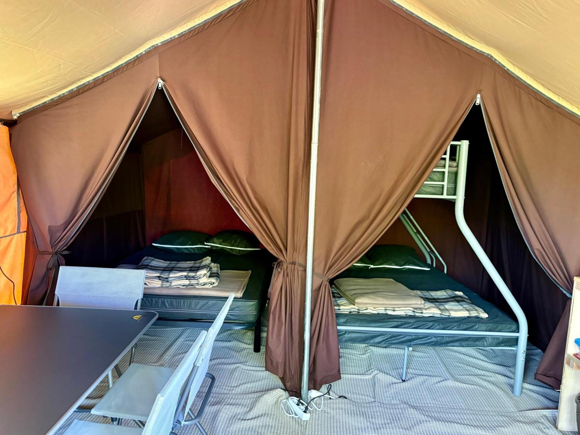Camping Onlycamp Pierre & Sources Volvic Zewnętrze zdjęcie