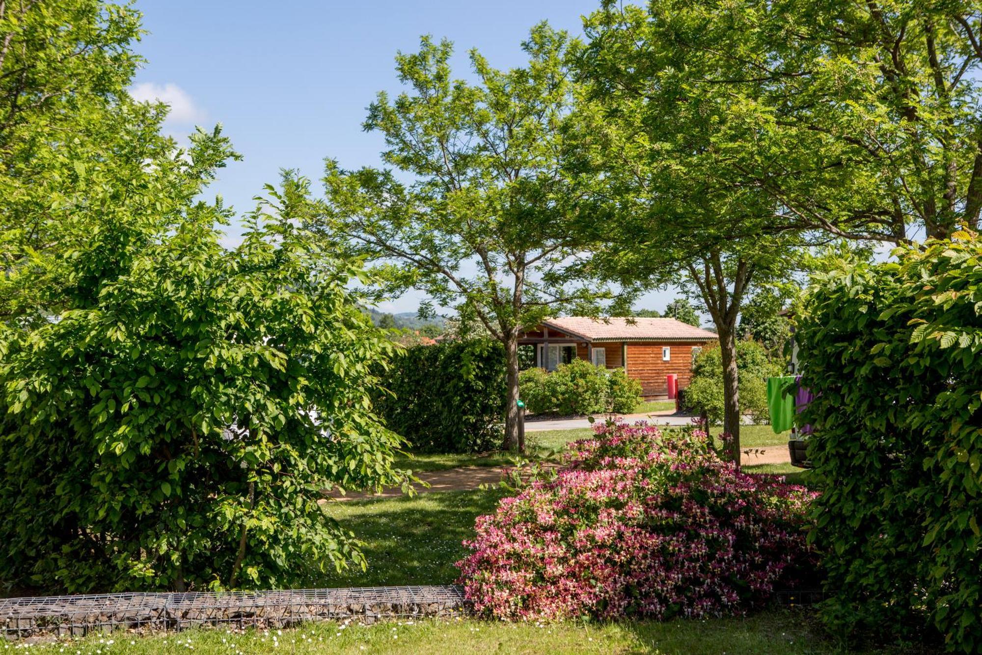Camping Onlycamp Pierre & Sources Volvic Zewnętrze zdjęcie